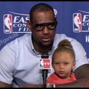 Meet your Posher, Emmanuel